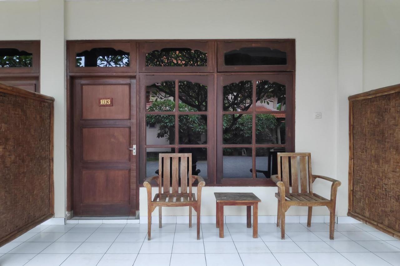 SPOT ON 2426 Hotel Aget Jaya Ii Denpasar  Bagian luar foto