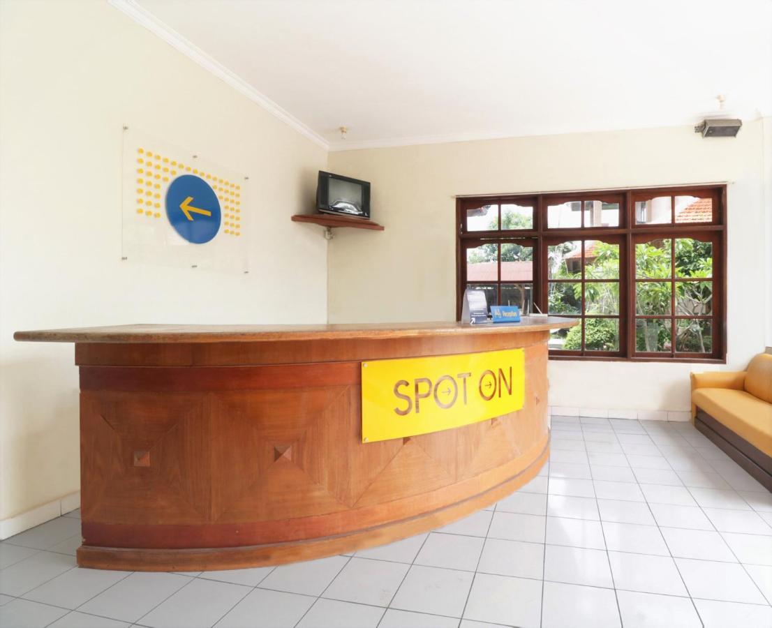 SPOT ON 2426 Hotel Aget Jaya Ii Denpasar  Bagian luar foto