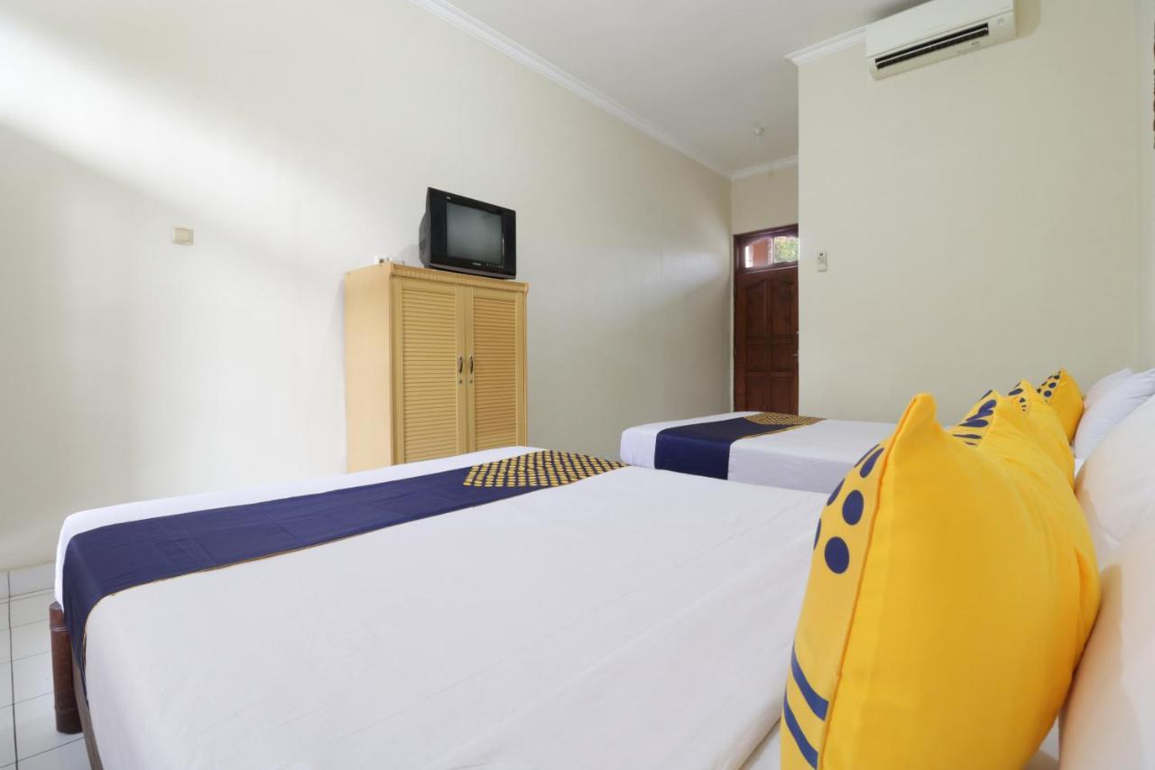 SPOT ON 2426 Hotel Aget Jaya Ii Denpasar  Bagian luar foto