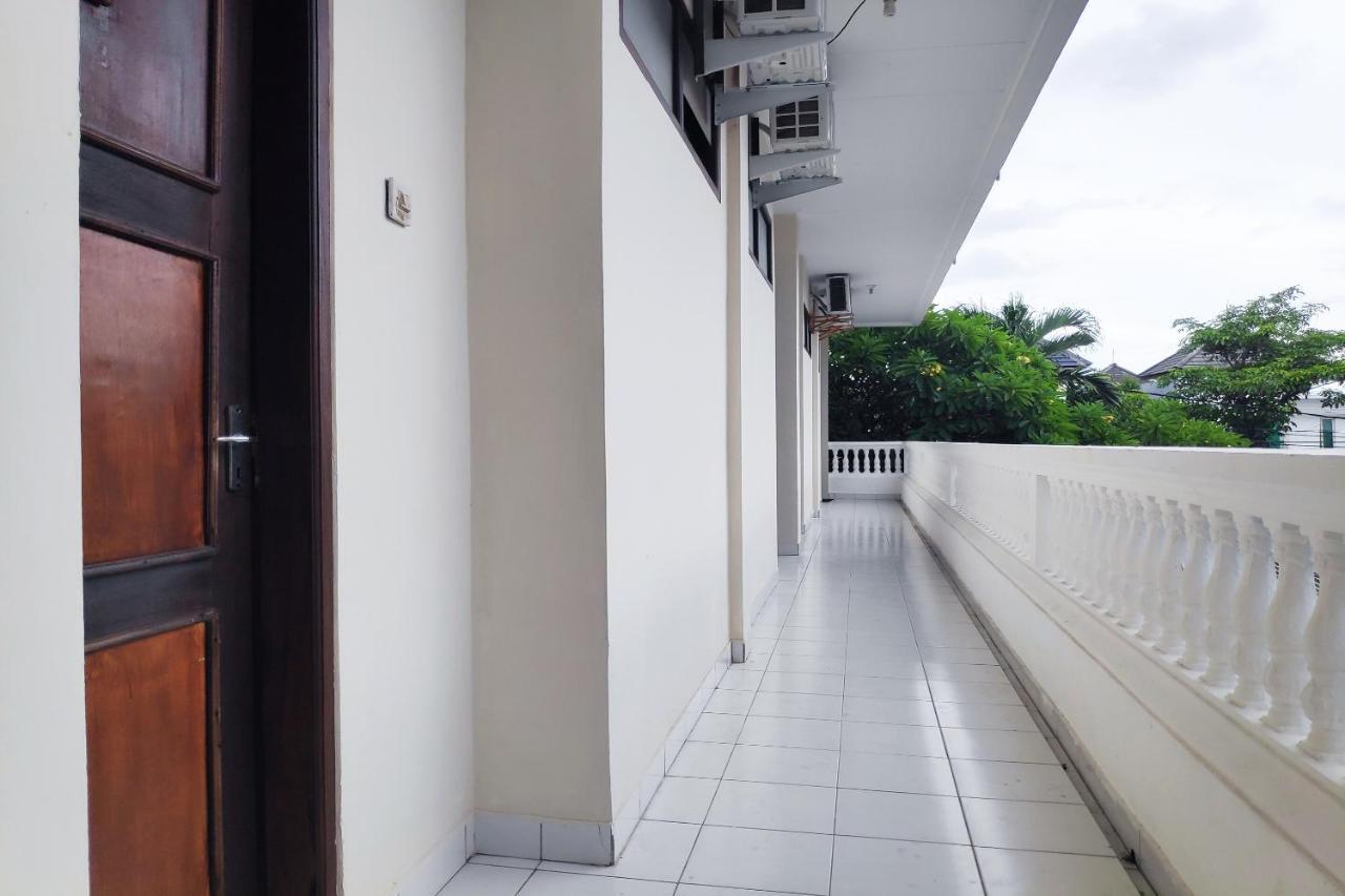 SPOT ON 2426 Hotel Aget Jaya Ii Denpasar  Bagian luar foto